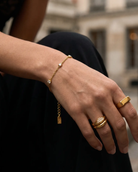 cascalia-ai bracelet-176_studio2_a2+ring300+ring147.png
