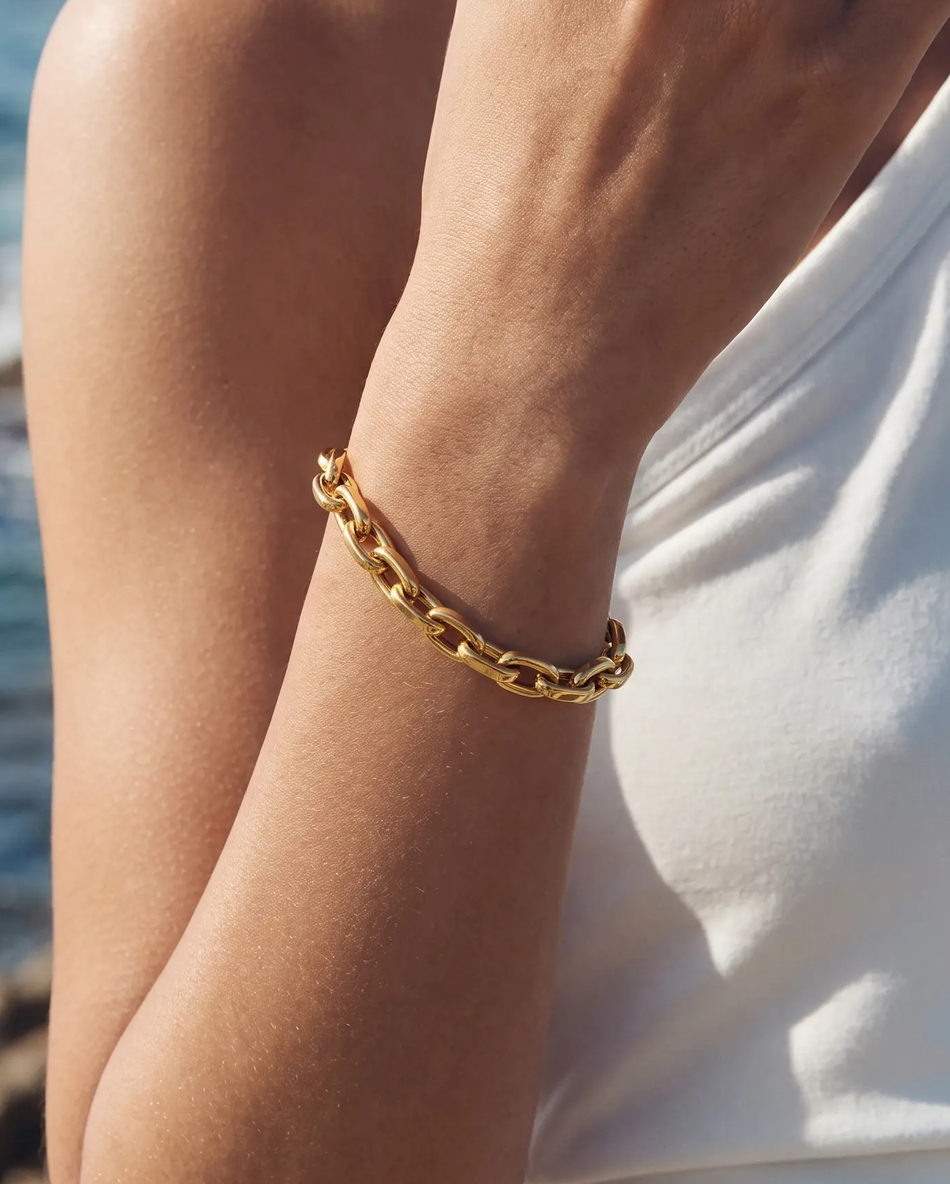 cascalia-ai bracelet-178_studio2_a4+ring151.png