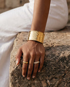 cascalia-ai bracelet-210_studio2_a3+ring111+ring102.png