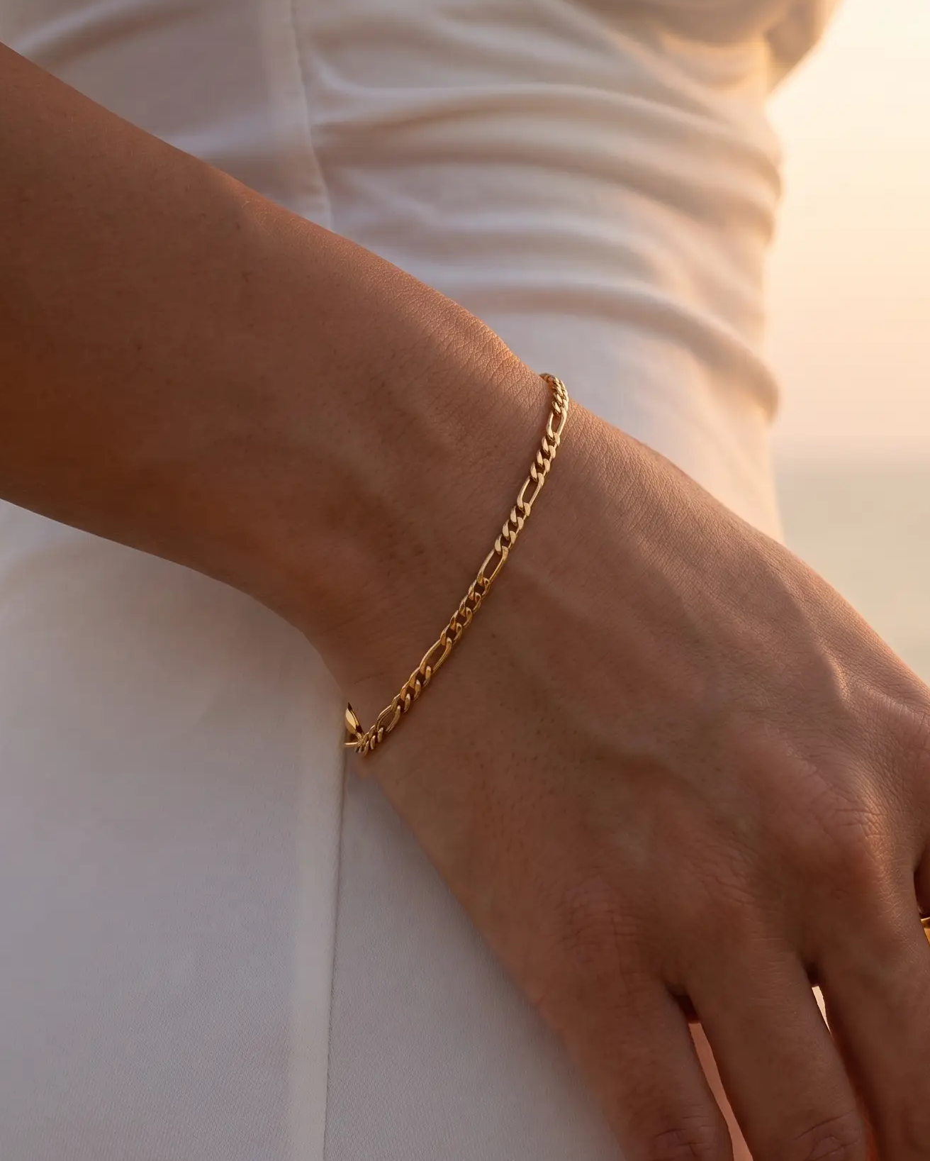 cascalia-ai bracelet-420-1-5mm_lifestyle1_a3+ring145.png