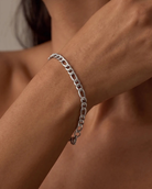cascalia-ai bracelet-420-3mm-S_studio2_a6+ring136-S+ring411-S.png