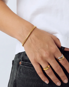 cascalia-ai bracelet-421-3mm_studio1_a5+ring150+ring122.png