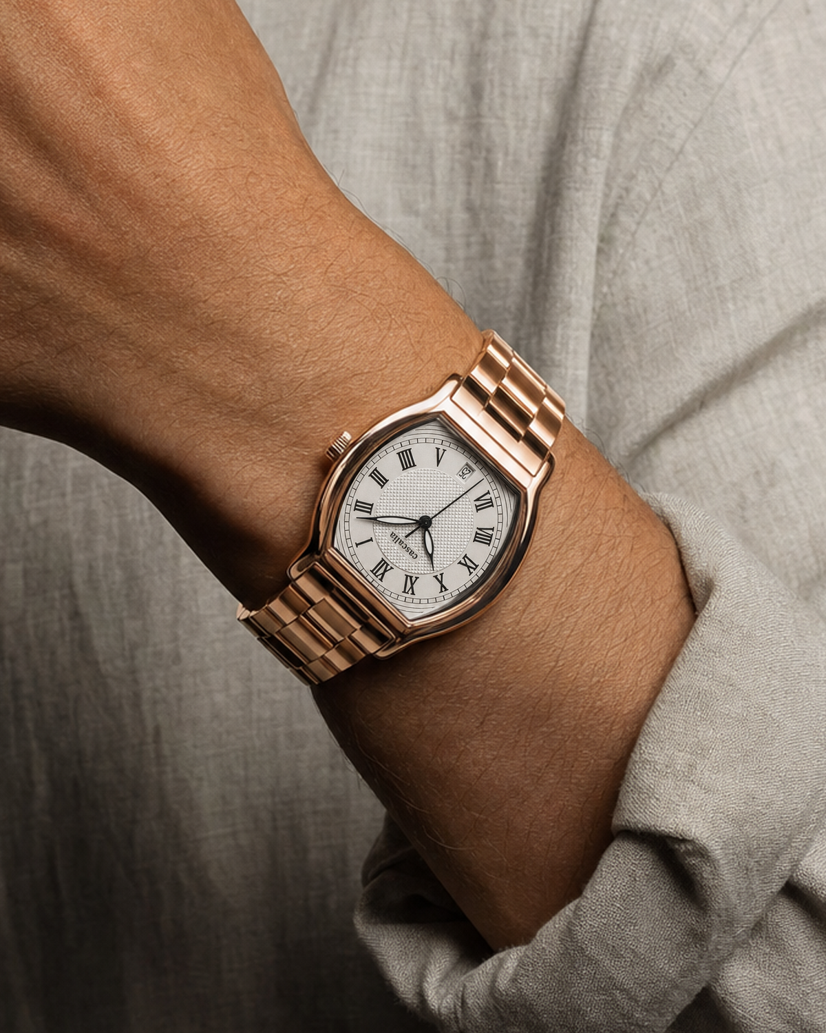 Caratello Rosegold Automatic on the wrist