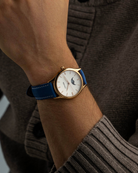 Cena Rosegold on the wrist