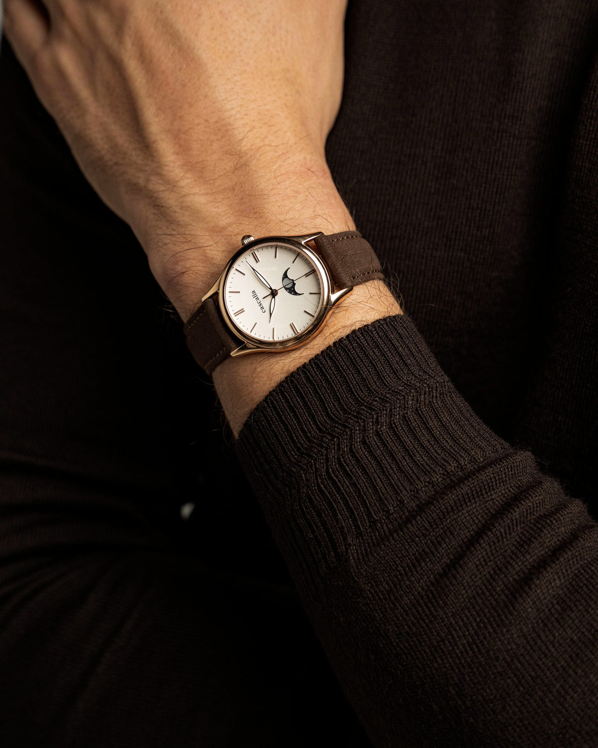 Cena Rosegold on the wrist