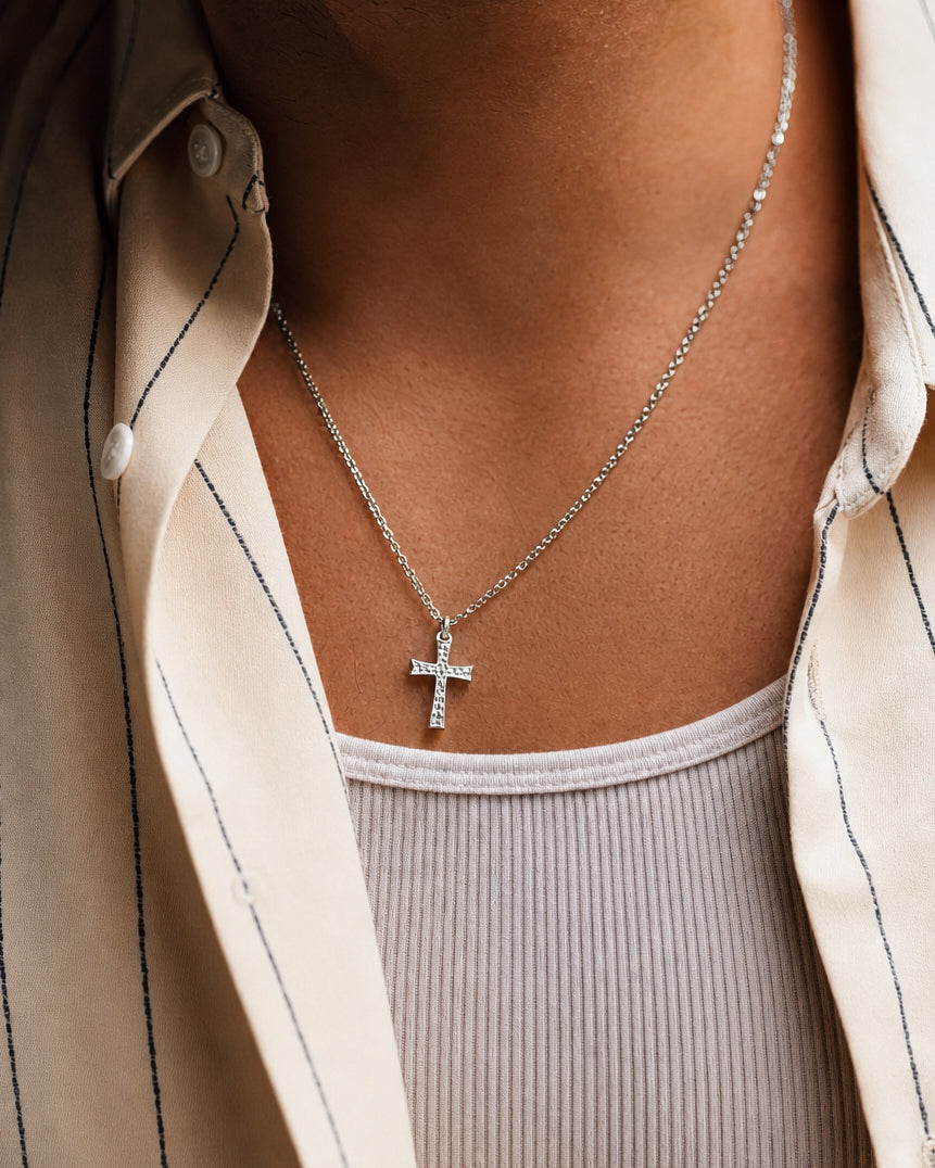 Crux necklace – Cascalia