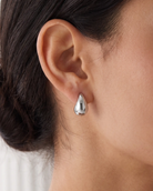 cascalia-ai earrings-14-S_lifestyle1_a2+solo.png