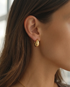 cascalia-ai earrings-14_studio2_a4+necklace318.png