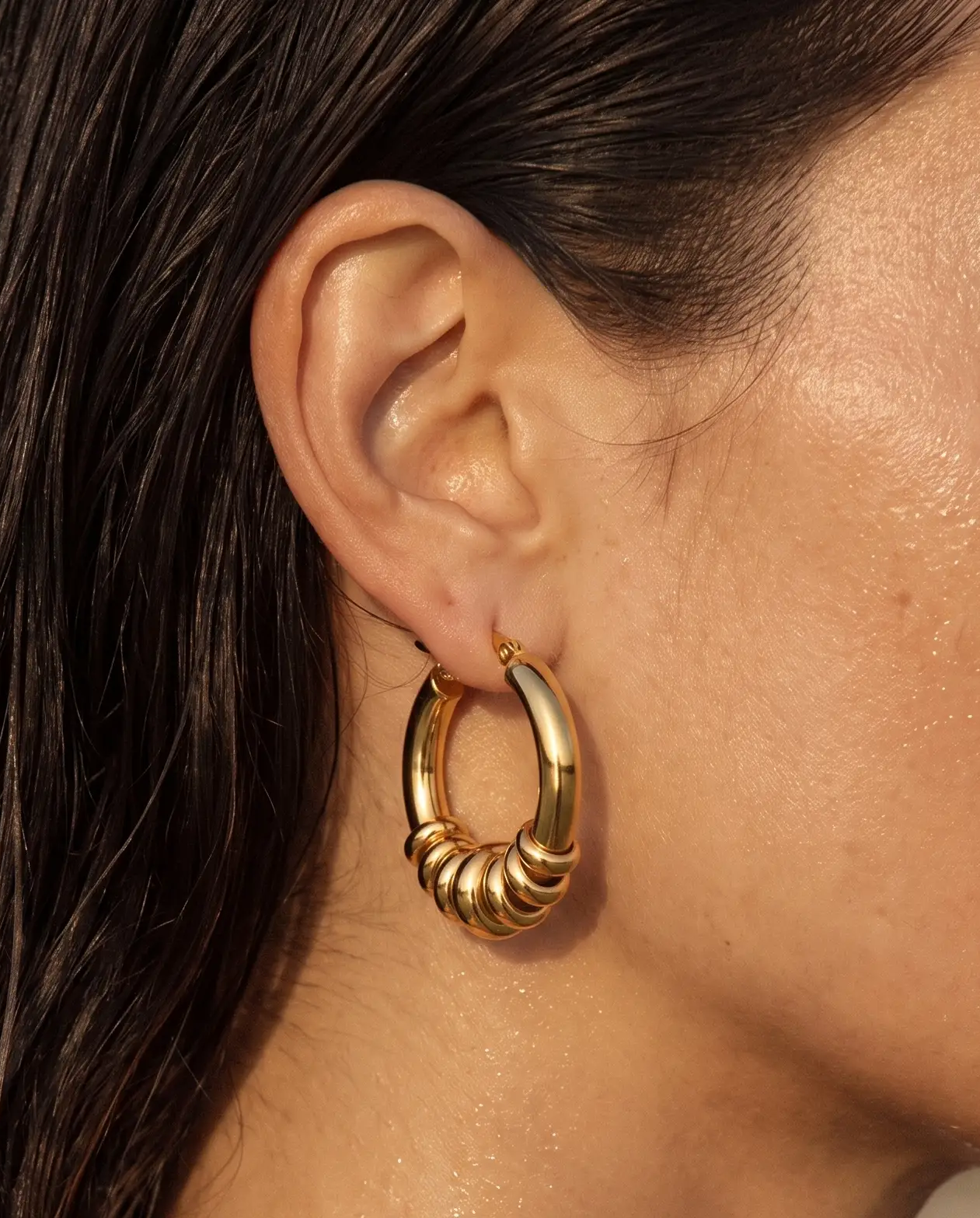 cascalia-ai earrings-19_studio2_a3+necklace324.png