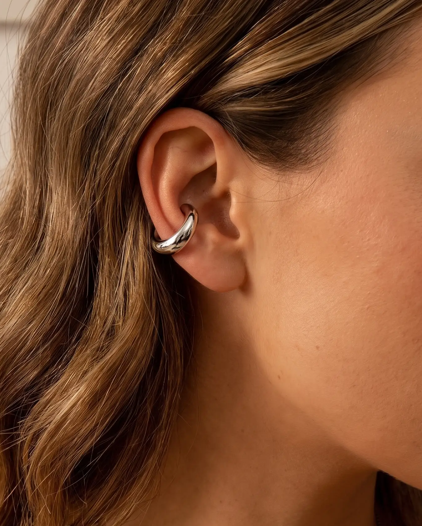cascalia-ai earrings-20-S_studio1_a7+necklace254-S.png