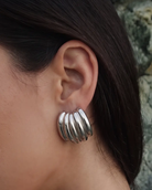 cascalia-ai earrings-22-S_studio2_a2+necklace430-5mm-S.png