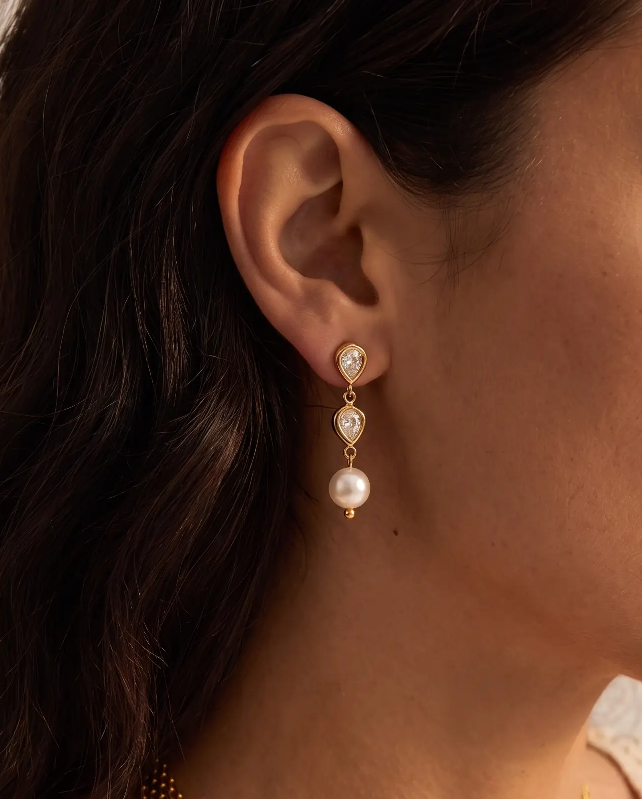 cascalia-ai earrings-293_studio1_a3+necklace259.png