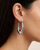 cascalia-ai earrings-32-S_studio1_a2+solo.png