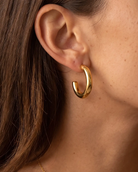 cascalia-ai earrings-33_studio2_a2+necklace232.png