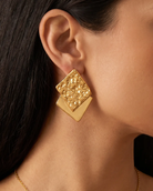 cascalia-ai earrings-349_studio1_a10+necklace286.png