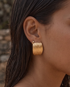 cascalia-ai earrings-352_studio2_a3+solo.png