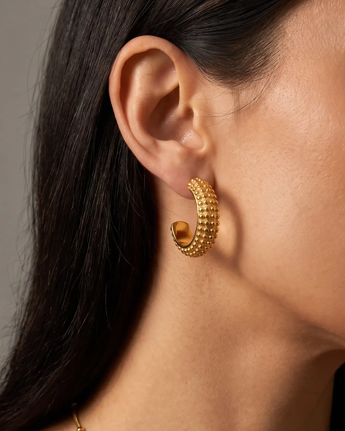 cascalia-ai earrings-362_studio1_a6+necklace244.png