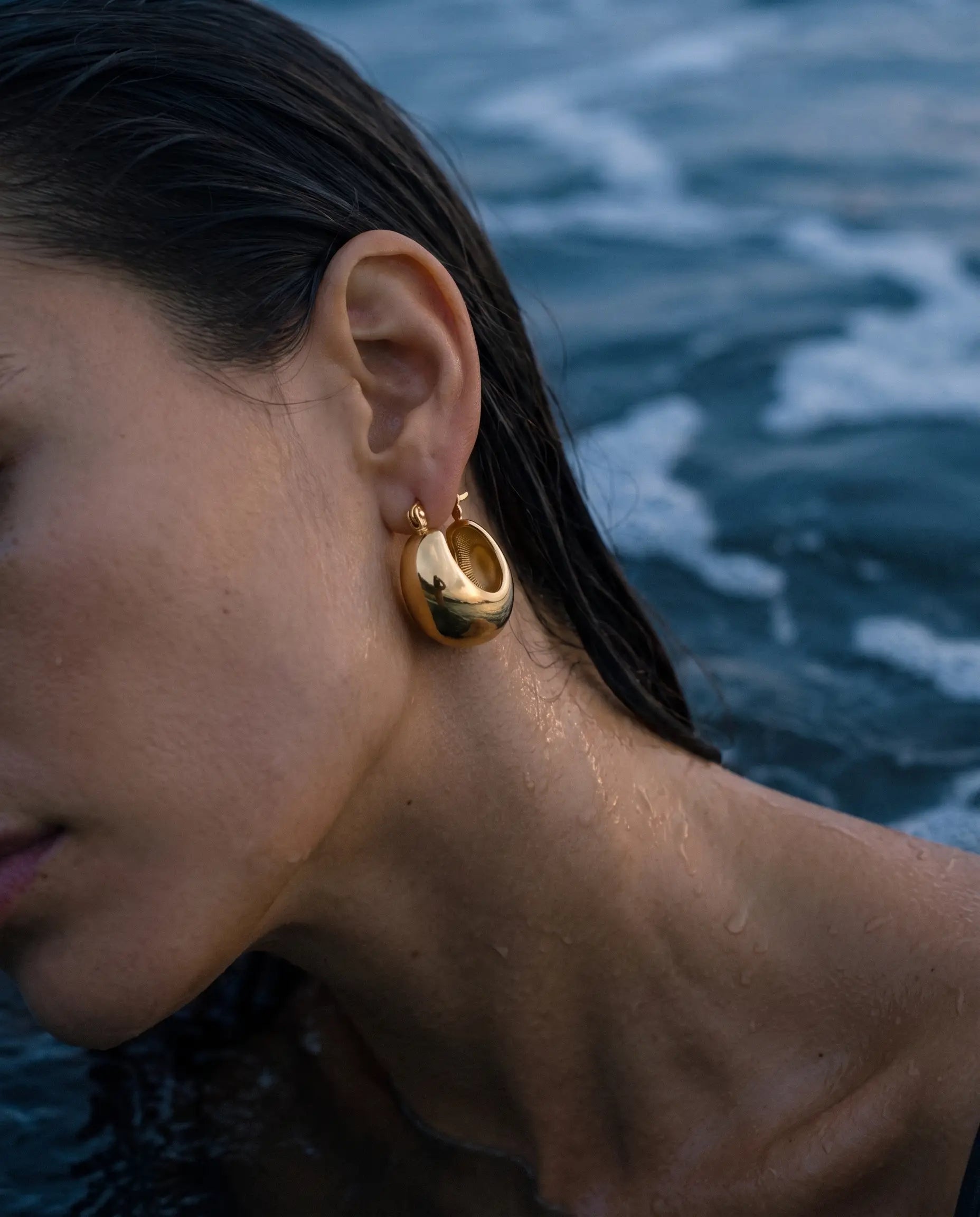 cascalia-ai earrings-363_studio2_a1+solo.png