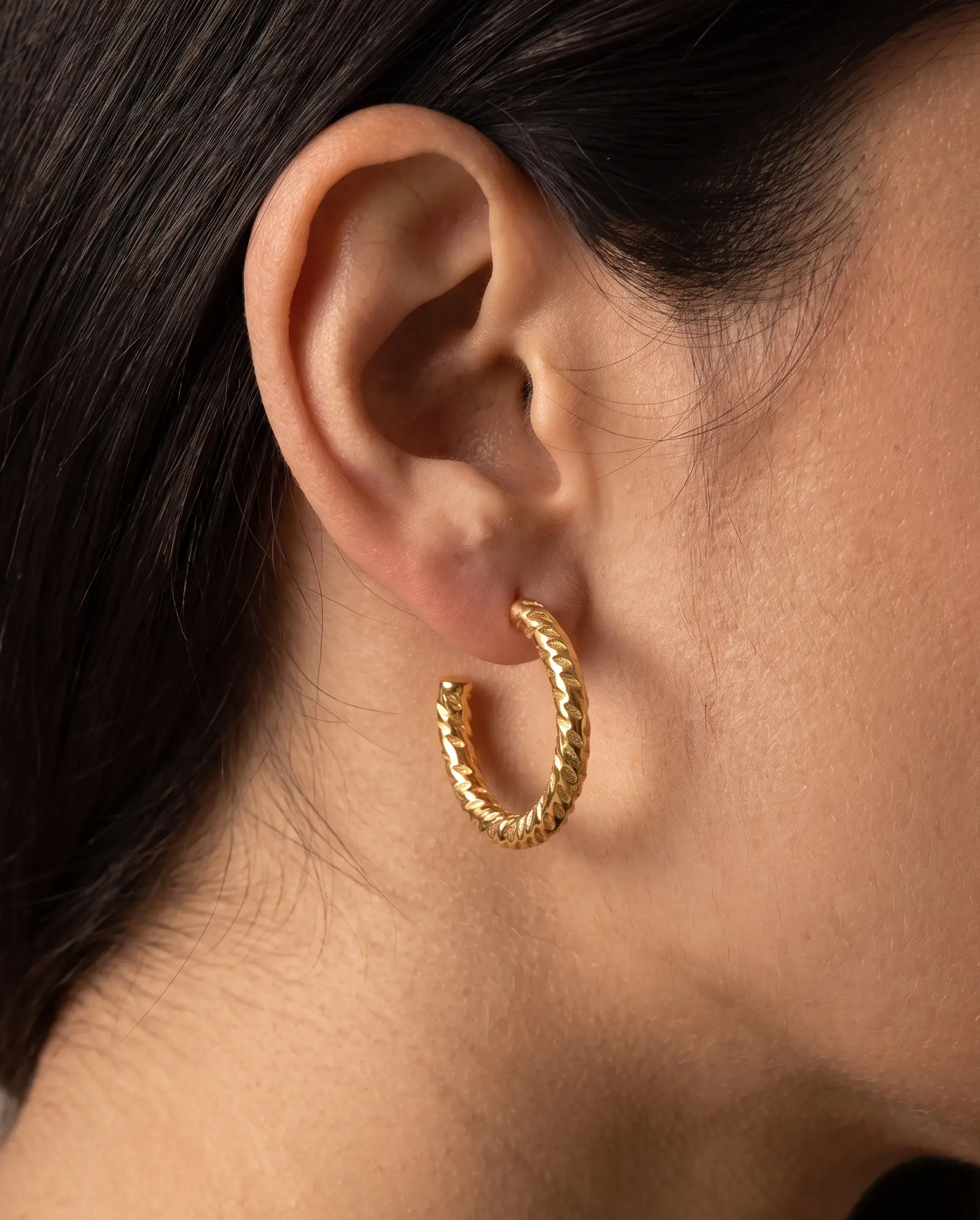 cascalia-ai earrings-365_studio1_a3+solo.png