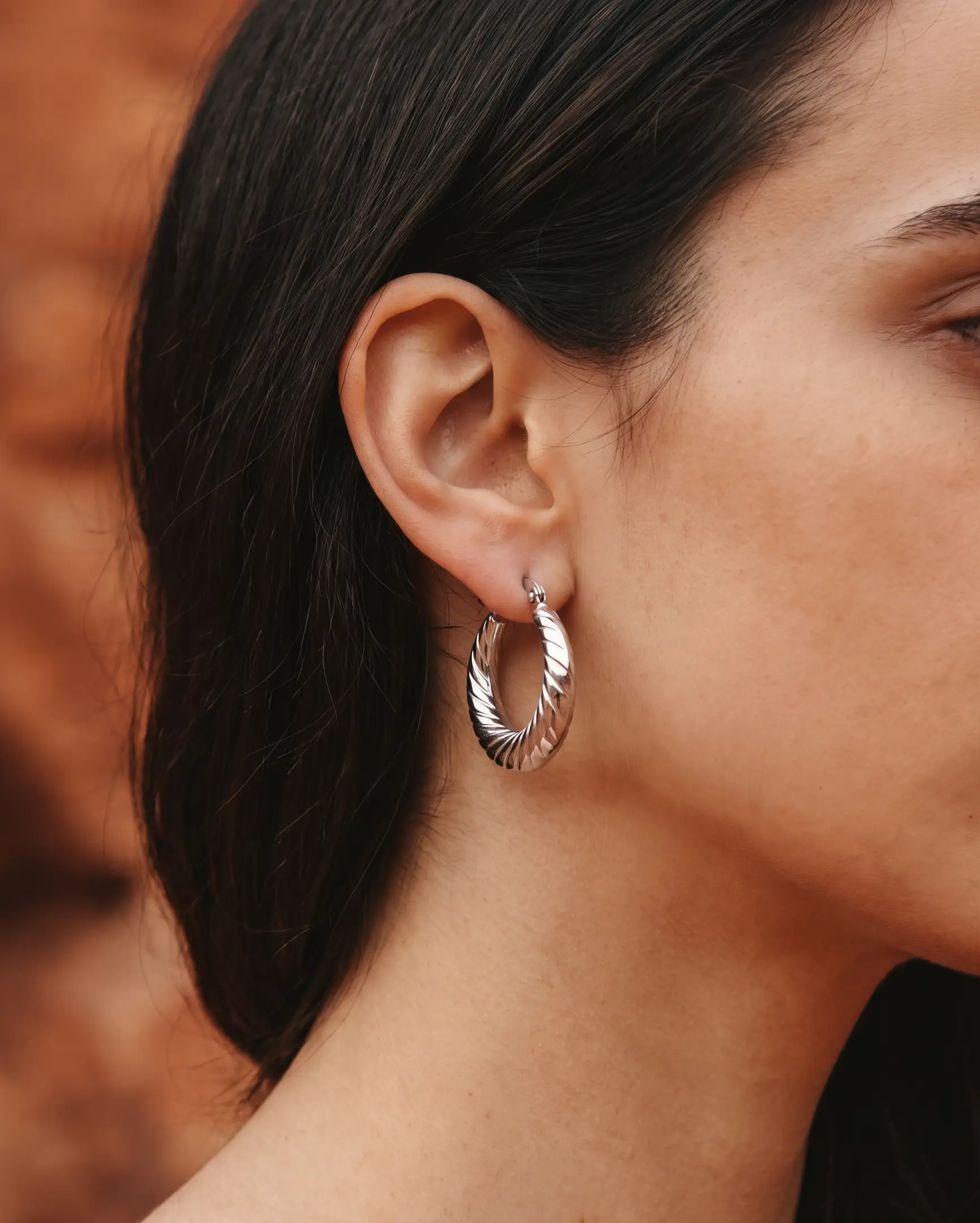 cascalia-ai earrings-371-S_studio1_a1+solo.png