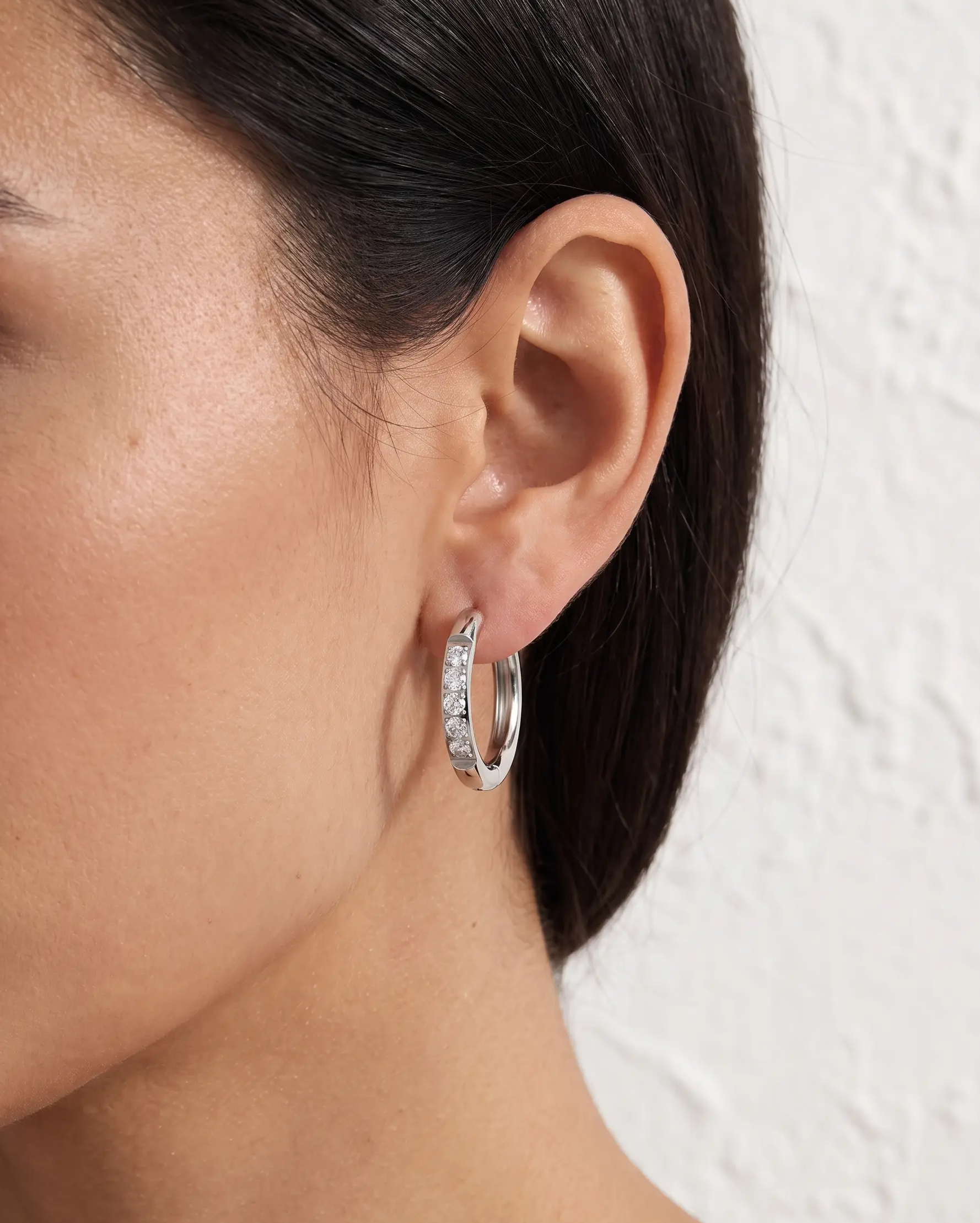 cascalia-ai earrings-375-S_studio1_a1+solo.png