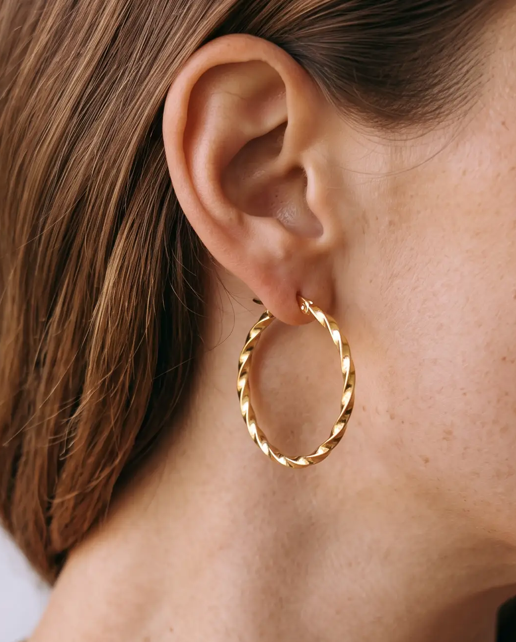 cascalia-ai earrings-386_lifestyle1_a2+necklace248.png