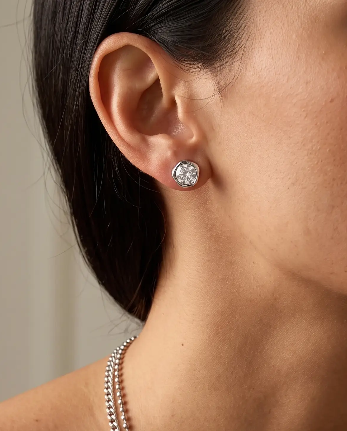 cascalia-ai earrings-39-S_studio1_a4+necklace324-S.png