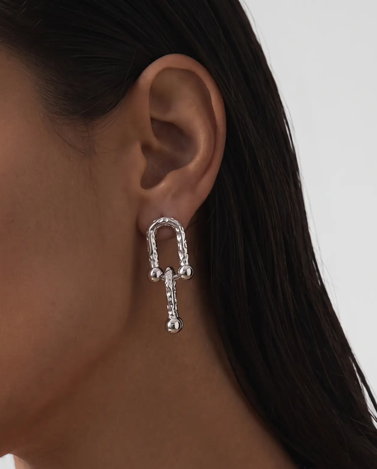 cascalia-ai earrings-40-3-S_lifestyle1_a1+necklace238-S.png