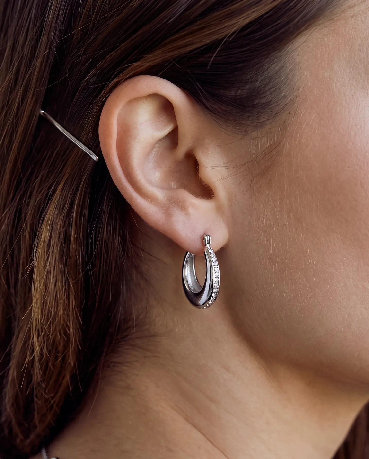 cascalia-ai earrings-42-S_lifestyle1_a1+necklace286-S.png