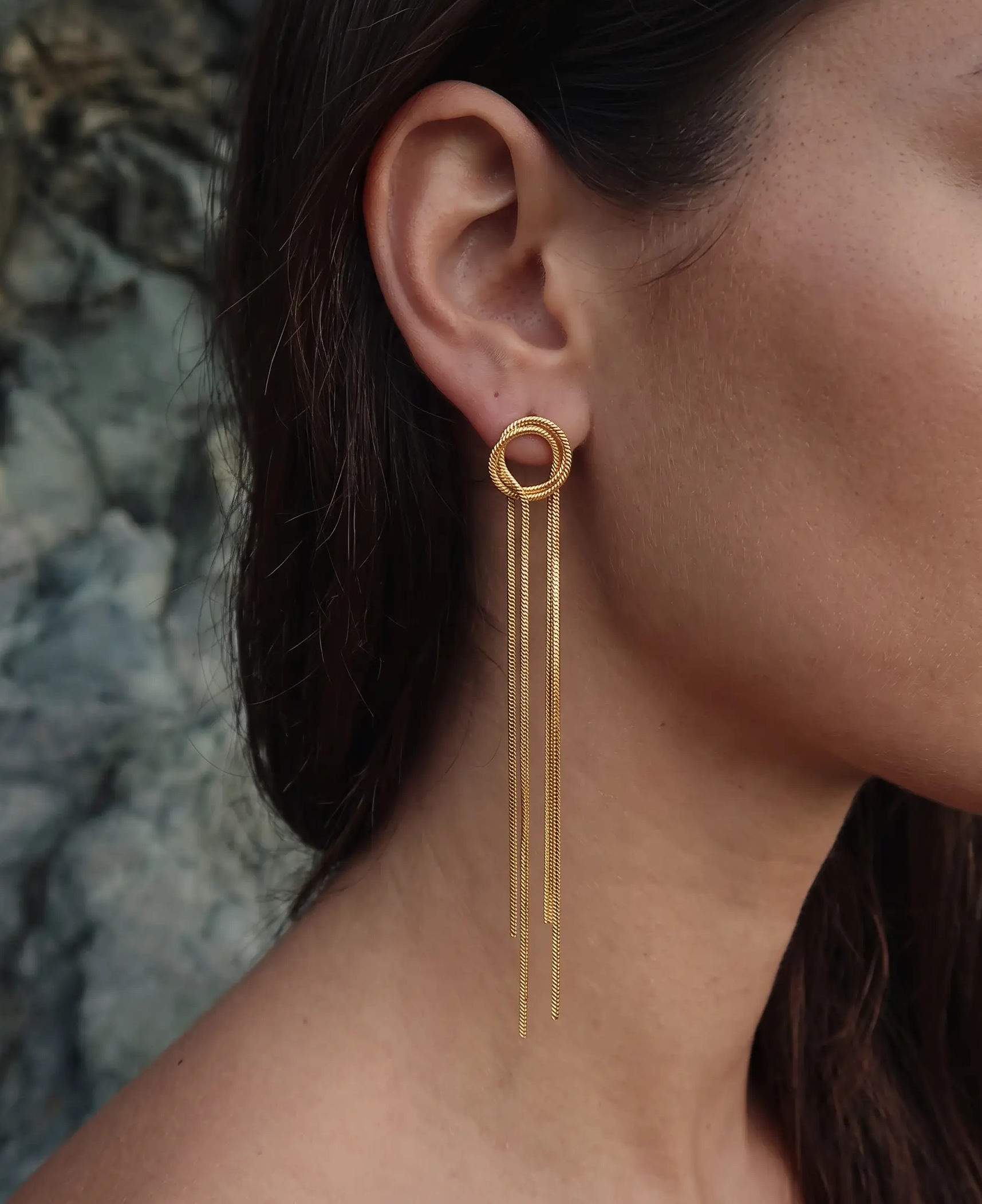 cascalia-ai earrings-54_studio1_a6+solo.png