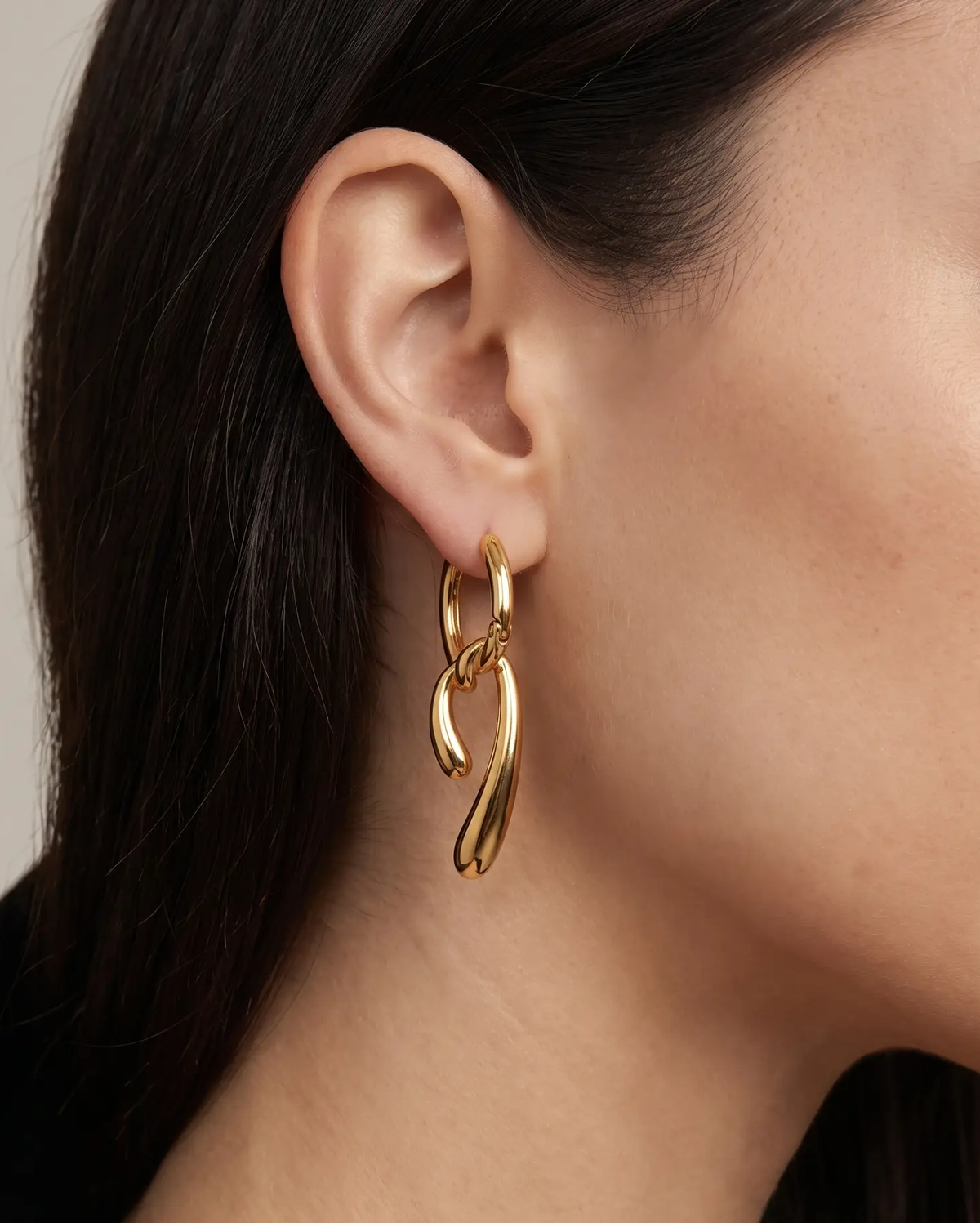 Tiara earrings