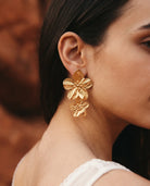 cascalia-ai earrings-83_studio1_a3+solo.png