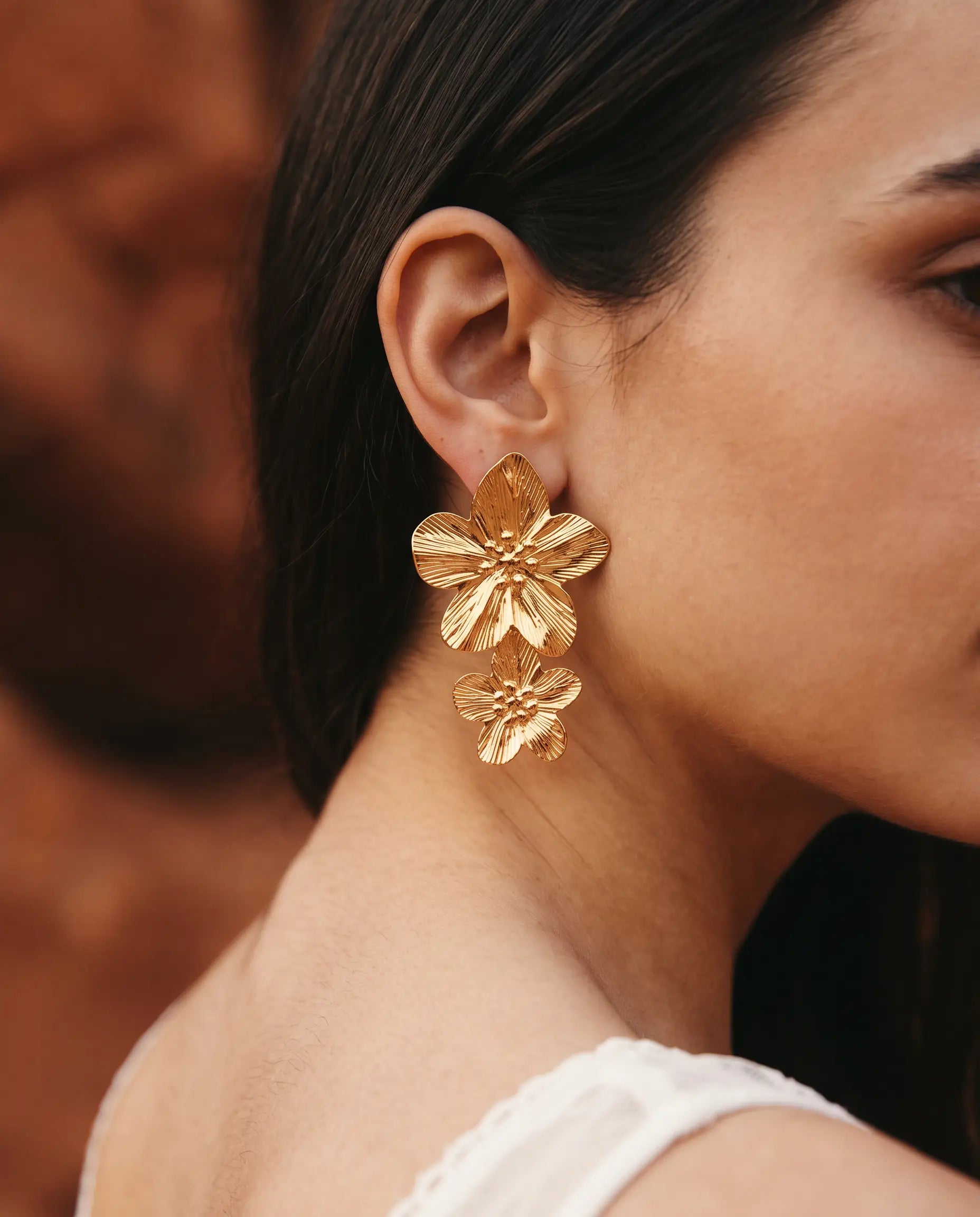 cascalia-ai earrings-83_studio1_a3+solo.png