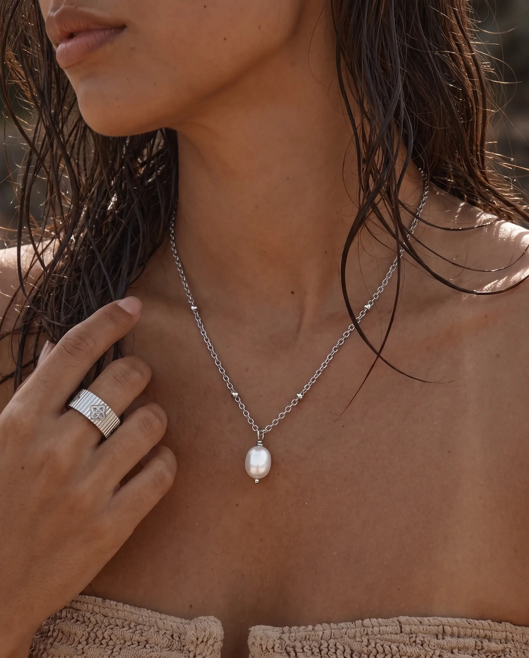 cascalia-ai necklace-250-S_lifestyle1_a1+ring412-S.png