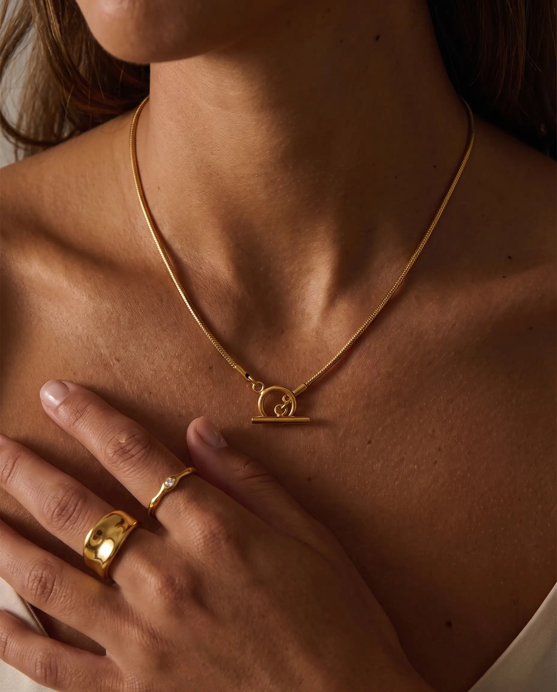 cascalia-ai necklace-262_studio1_a1+ring159+ring303.png
