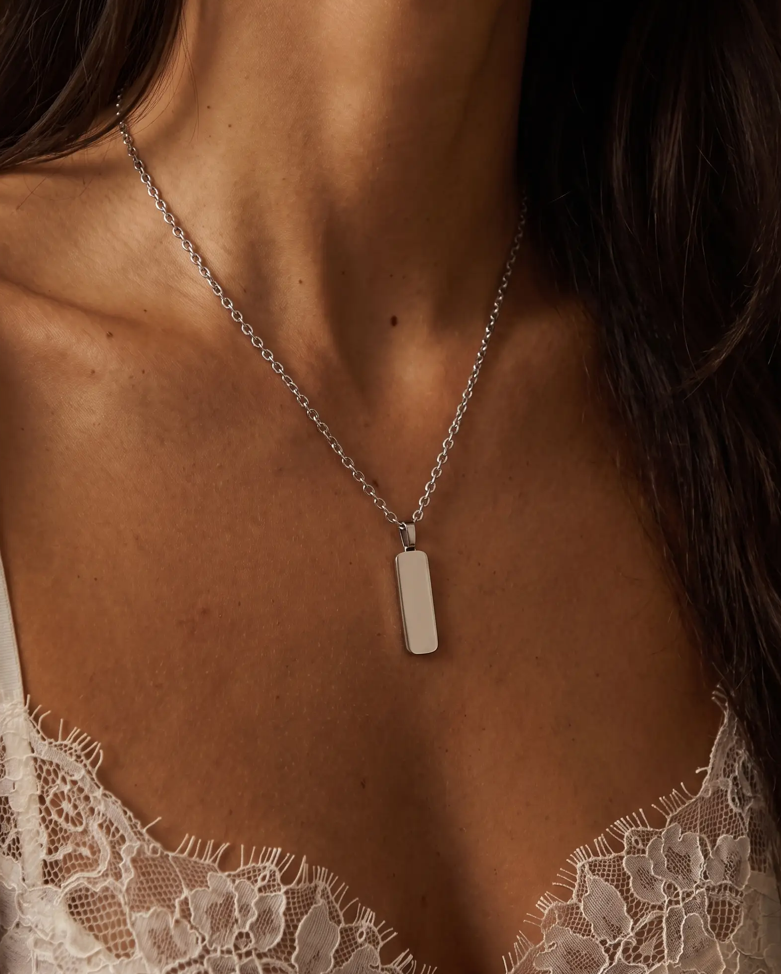 cascalia-ai necklace-269-S_studio1_a2+solo.png