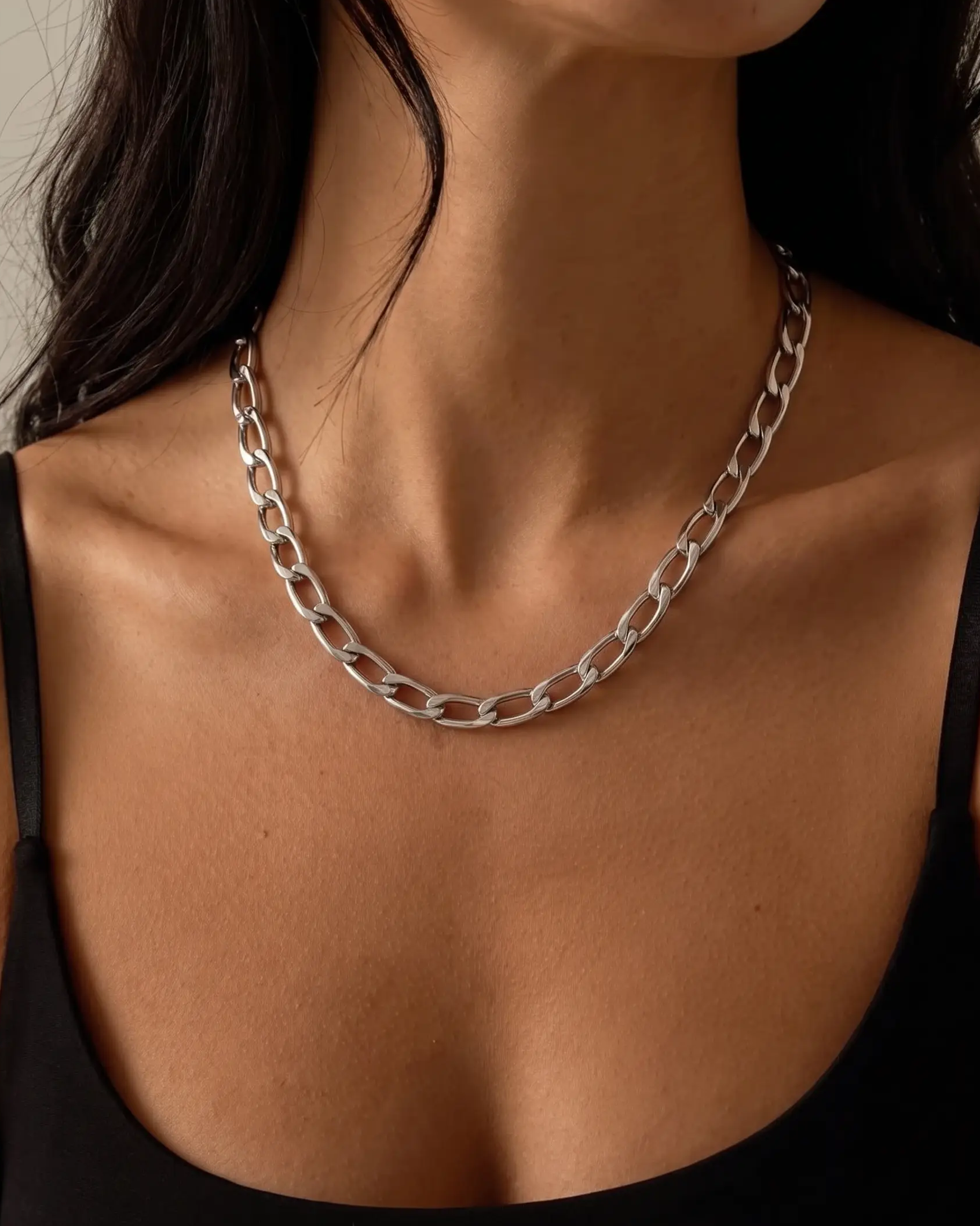 cascalia-ai necklace-428-6mm-S_studio1_a4+solo.png
