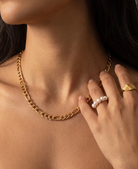 cascalia-ai necklace-429-3mm_studio2_a4+ring125+ring133.png