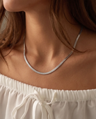 cascalia-ai necklace-430-2mm-S_lifestyle1_a3+solo.png