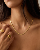 cascalia-ai necklace-430-3mm_studio1_a5+ring133+ring12.png