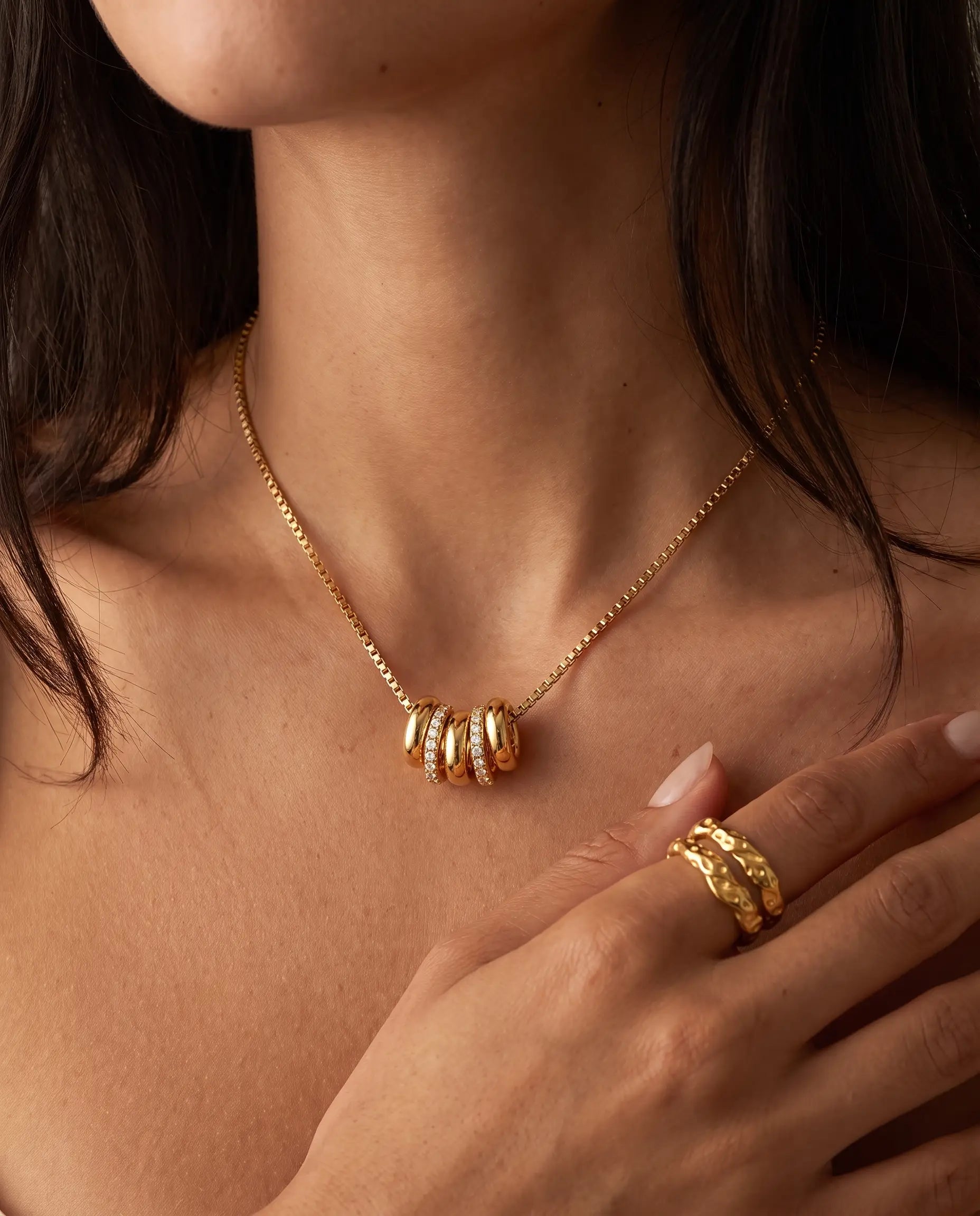 cascalia-ai necklace-434_studio2_a3+ring118.png