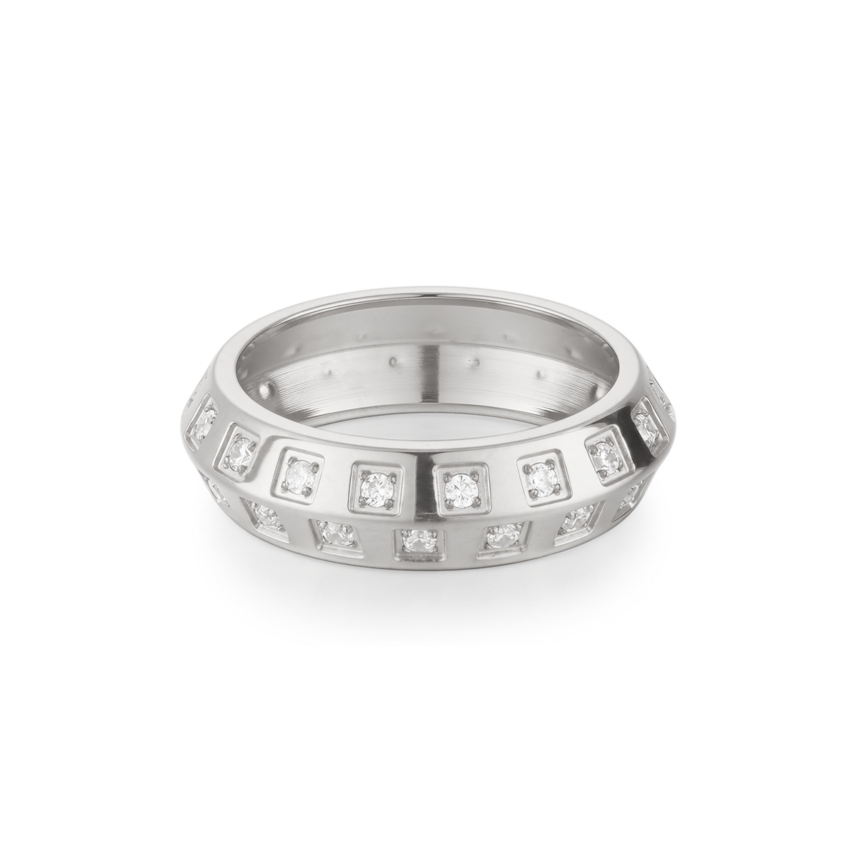 Quinta ring