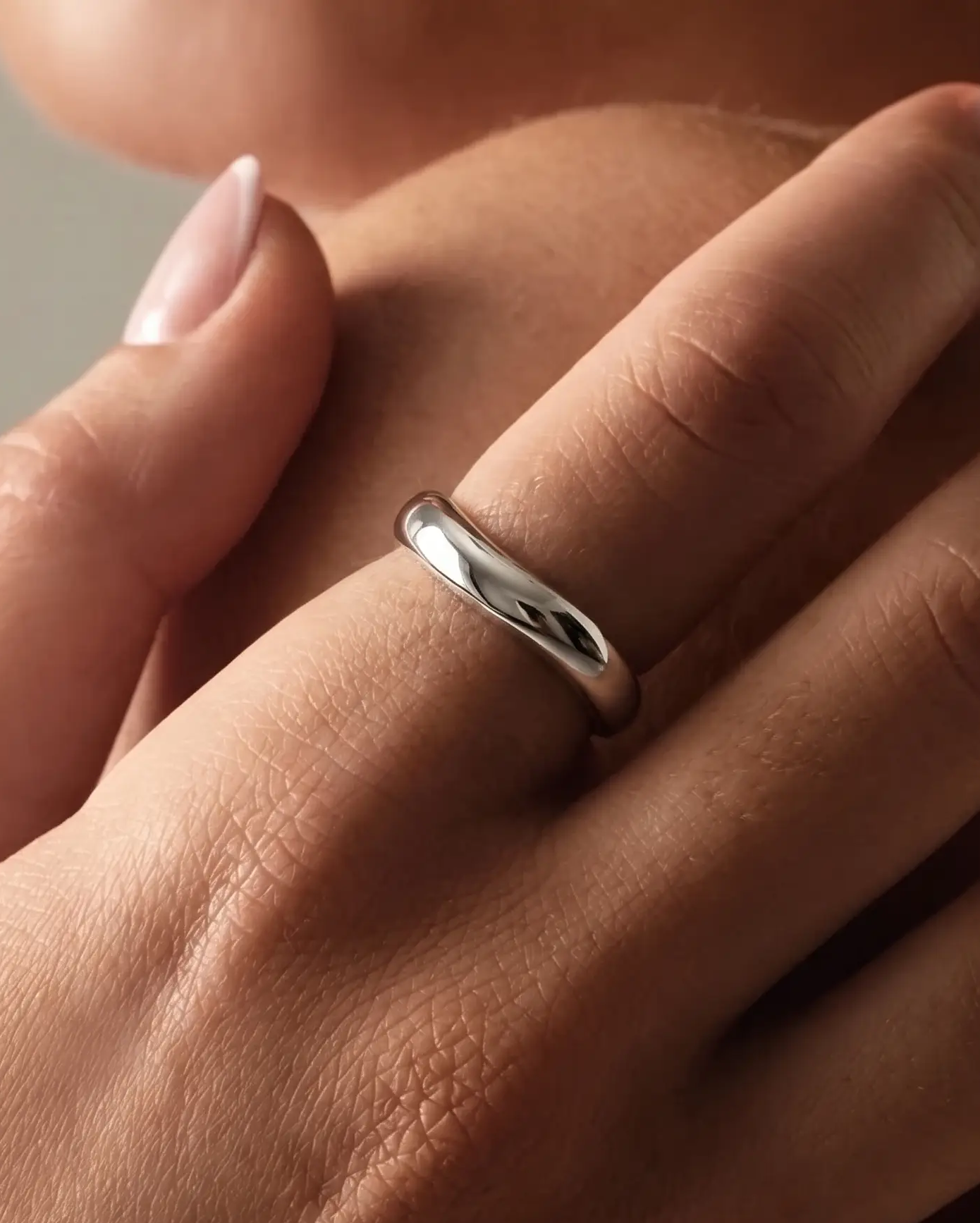 cascalia-ai ring-128-S_studio2_a4+ring111-S.png
