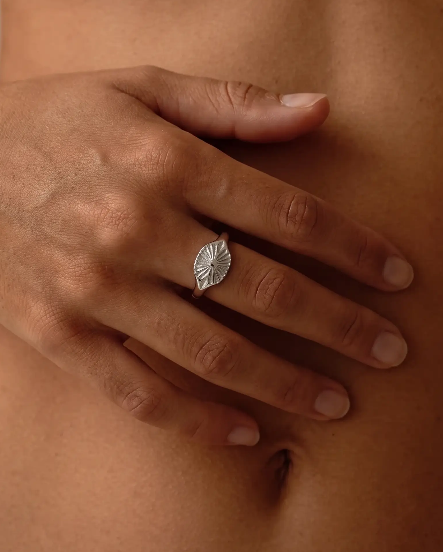 cascalia-ai ring-133-S_studio2_a1+solo.png