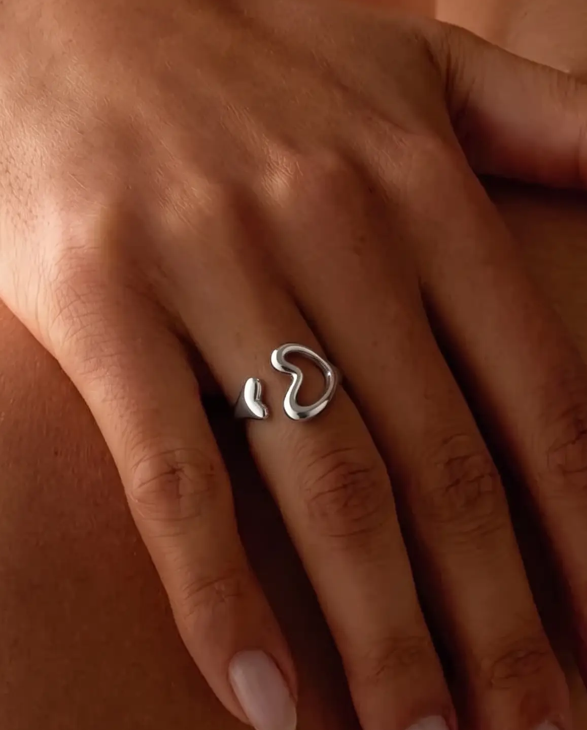 cascalia-ai ring-142-S_studio1_a10+solo.png