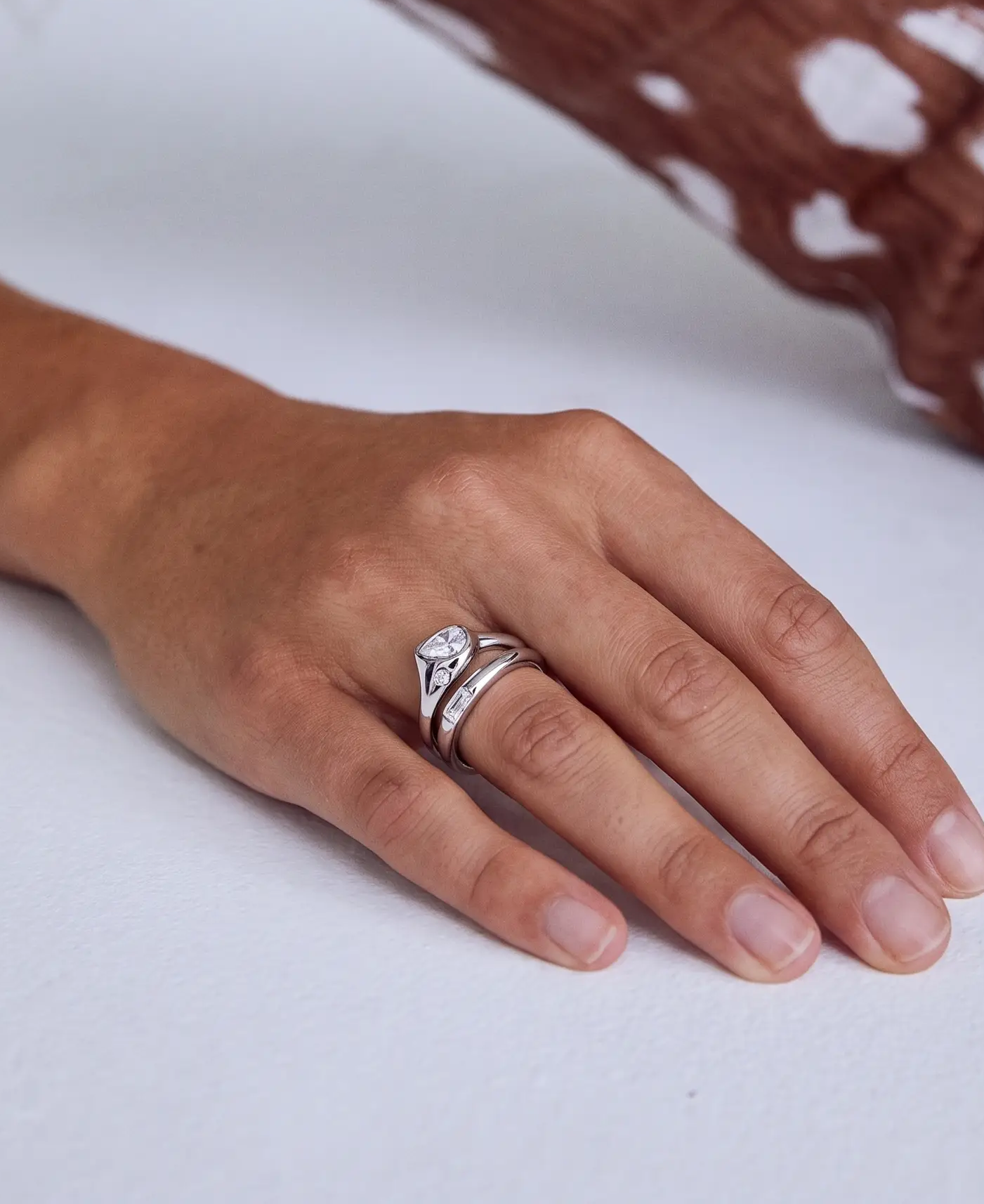 cascalia-ai ring-302-S_studio1_a3+ring141-S.png