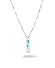 Mano necklace