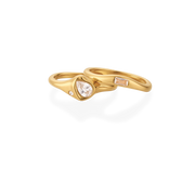Tecla ring